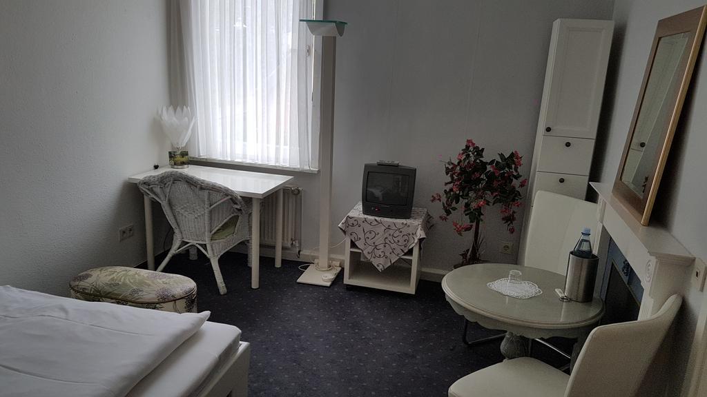 Haus Am Walde 호텔 바트팔링보슈텔 외부 사진